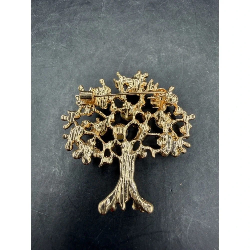 Vintage Tree of Life Brooch 🌳✨ Gold‑Tone Figural Pin – Symbolic Jewelry